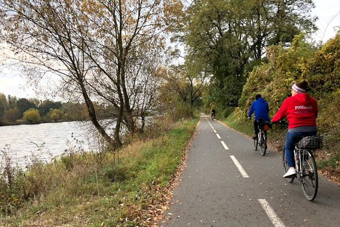 Full-Day Countryside E-Bike Tour to Karlstejn Castle (small group - Hlasna Treban lunch stop: budget time and maybe bring cash