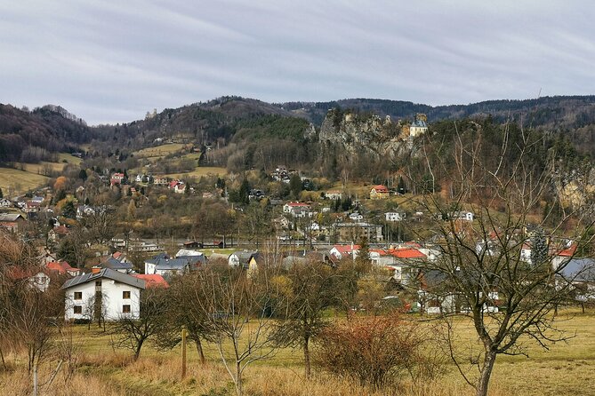 Full-Day Hiking in Bohemian Paradise Malá Skála near Prague - Zbirohy Castle ruins: a short stop with real atmosphere