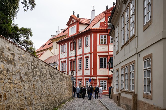 Full-Day Prague Tour with Prague Castle, Lunch and Vltava Cruise - Lesser Town, Charles Bridge, and Old Town Square hits