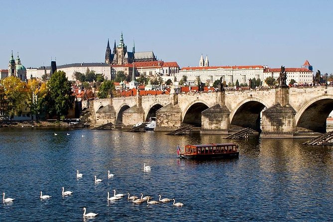 Full-Day Private Prague City tour: Prague Castle and Vltava River Cruise - Key points to know before you go