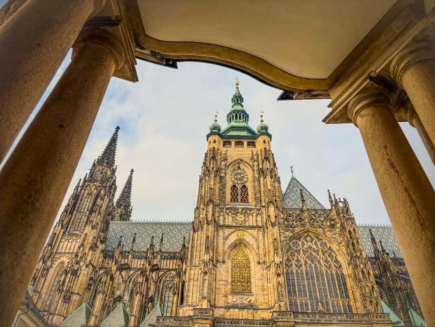 Get&Go:Prague Castle Ticket & E-Guide with Discount Vouchers - Your Interior AudioGuide, low-data route and many languages