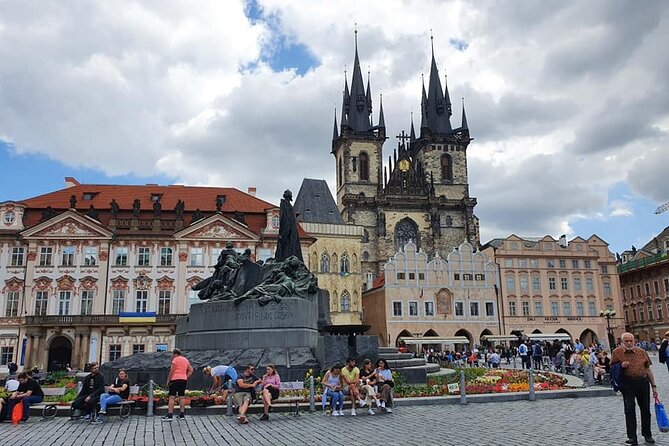Guided Old Town & Jewish quarter Walking Tour Prague (Tip-based) - Walking from Malostranská to Rudolfinum, how the route feels