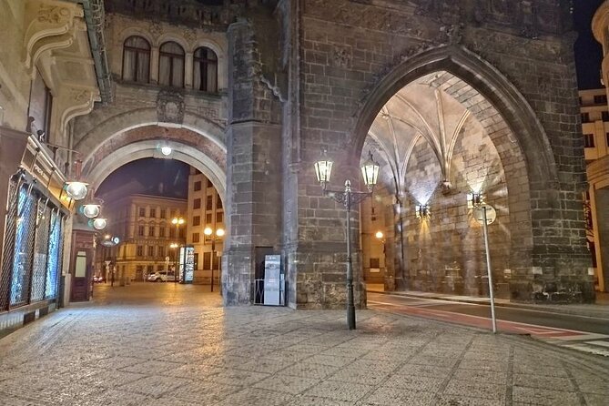 Guided Old Town & Jewish quarter Walking Tour Prague (Tip-based) - Prasná brána and the old-versus-new edge you can feel