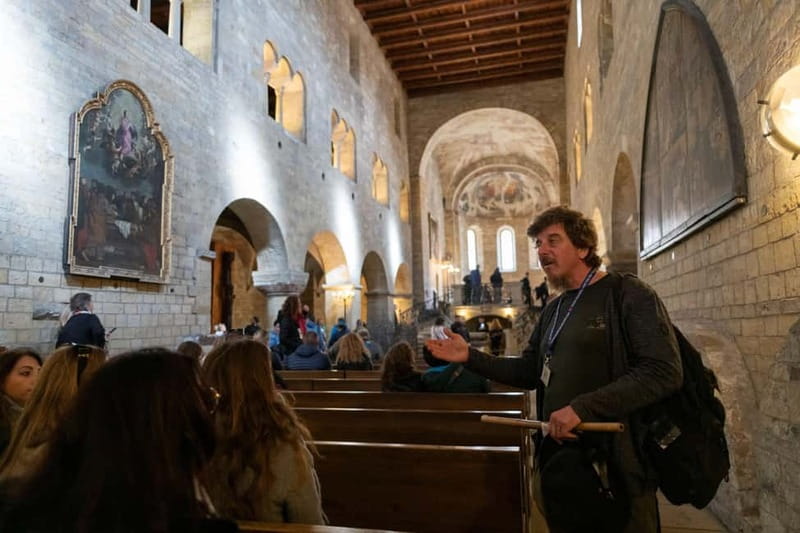 Guided Tour of Prague Castle with Ticket and Transport - Old Royal Palace: Included Access, But Watch Late October Closures