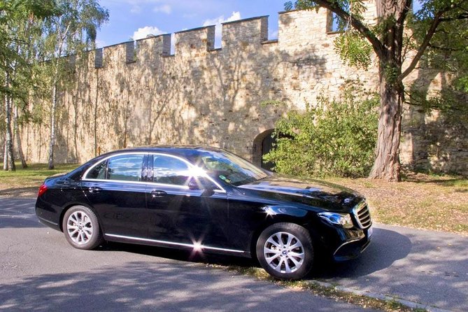 Half-Day Private Tour of Prague + River Cruise by Luxury Mercedes - Key things I’d zero in on
