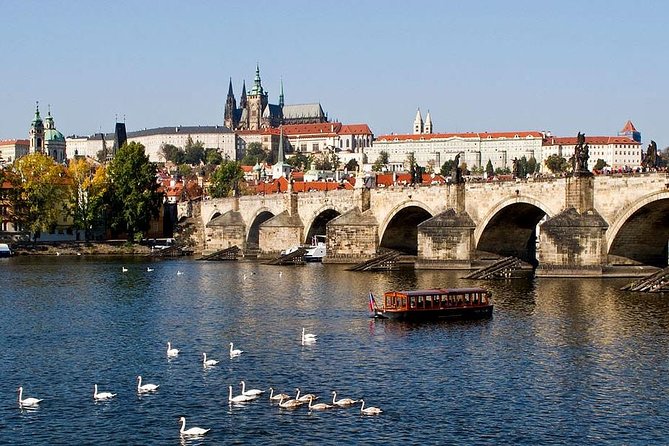 Half-Day Private Tour of Prague + River Cruise by Luxury Mercedes - Practical Prague tips for a comfortable half-day