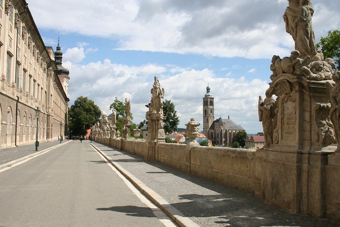 Half-Day Trip to Kutna Hora+Bone Church and Free Time from Prague - Stop 2: Kutná Hora highlights, from St. Barbara’s Cathedral to the Italian Court