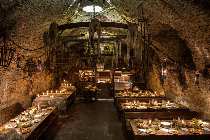 Historical Fantasy Show - A 3-hour medieval dinner show at Krčma U Pavouka