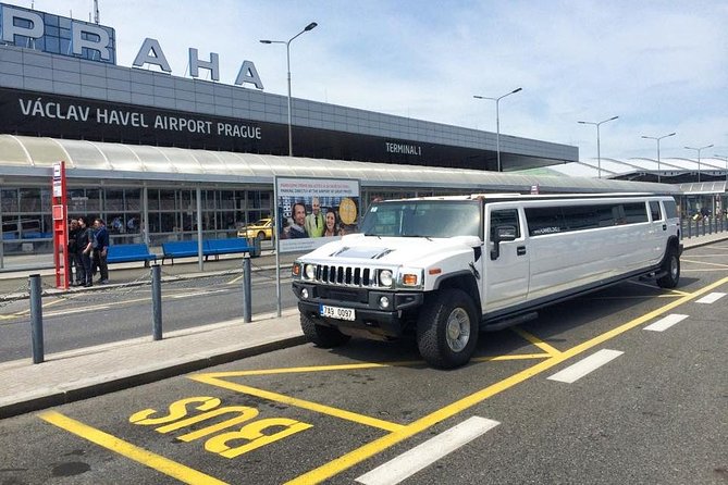 Hummer Limousine Airport Transfer - Pickup in Prague City Centre: Meeting the Car Without Fuss