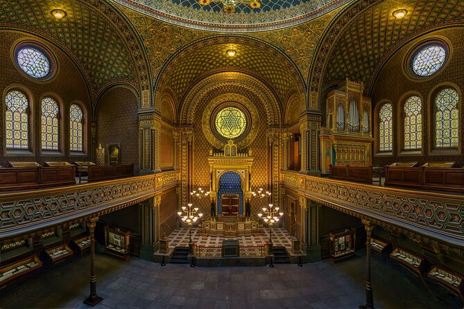 Inside Jewish Prague: A Journey Through Time - Meeting at Old Town Hall, then getting in quickly