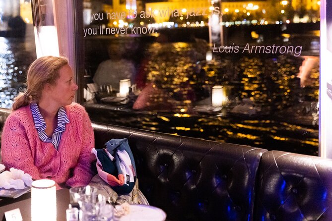 Jazz Boat: Popular LIVE JAZZ dinner cruise - Price and value: what $59.26 buys you in practice