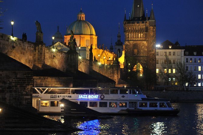 Jazz Boat: Popular LIVE JAZZ dinner cruise - Who this Prague jazz cruise is best for, and who should skip