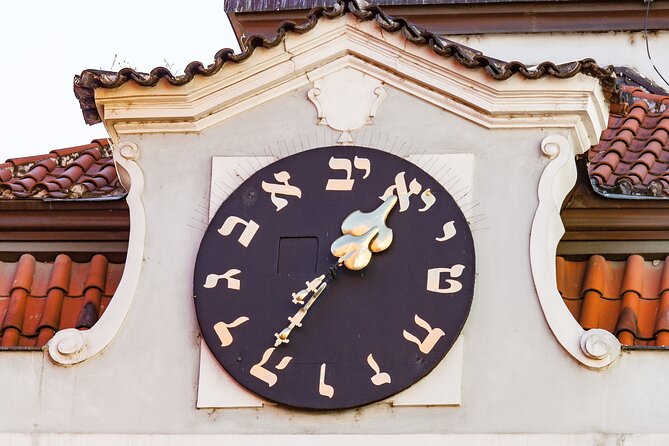 Jewish History and Old Town Walking Private Tour of Prague - The Old New Synagogue and the Golem legend you will hear more than once