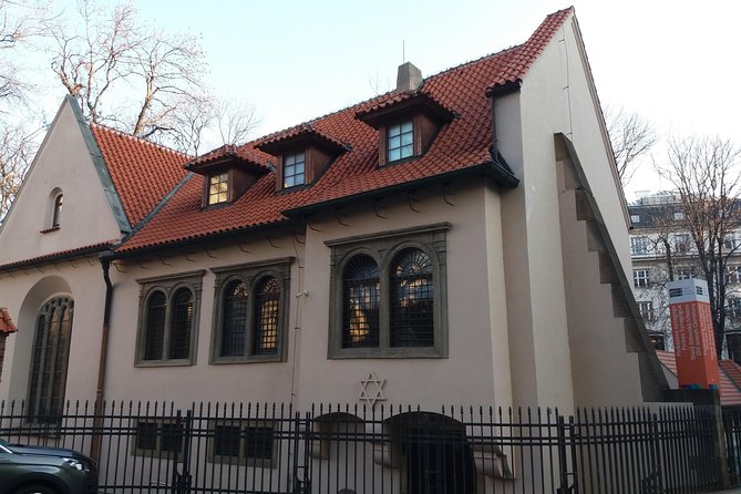 Jewish Prague Walking Tour - Meeting at Náměstí Republiky and keeping your day on track