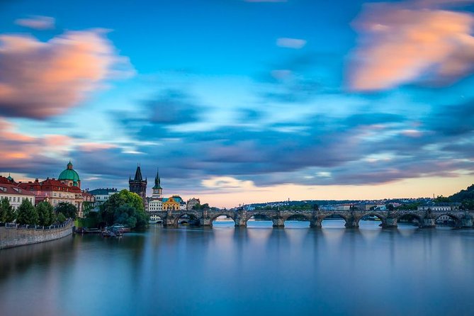 Johnny's Prague Photography Tour - Stop 1: Staroměstské náměstí, Týn Church, and a spiral staircase option