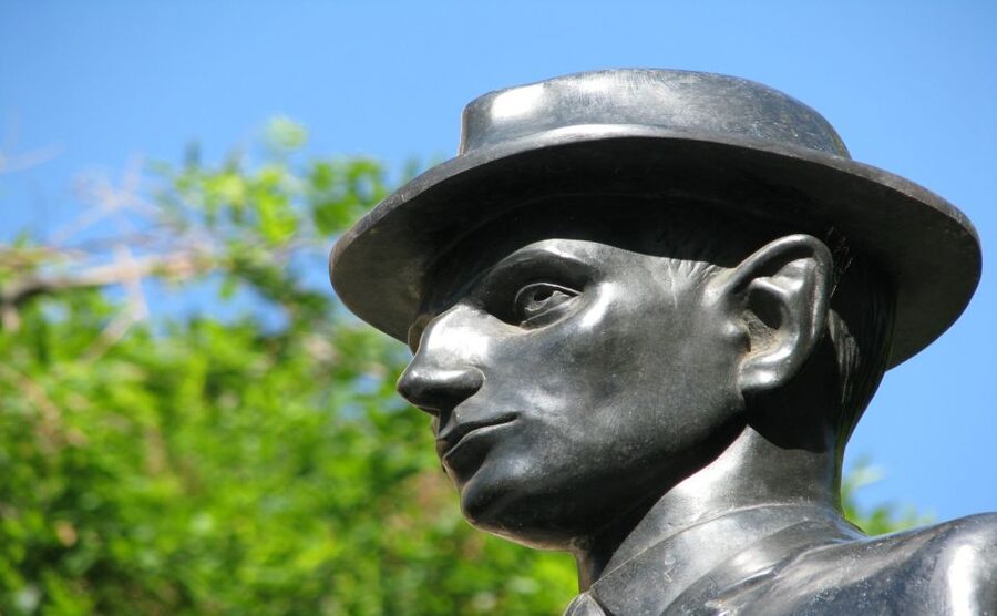 Kafka in Prague's Jewish Quarter and Old Town Private Tour - Josefov highlights: Maisel, the Jewish Town Hall, and Old-New services