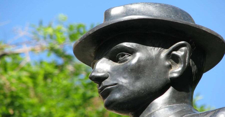 Kafka in Prague's Jewish Quarter and Old Town Private Tour - Practical expectations, walking rhythm, and language