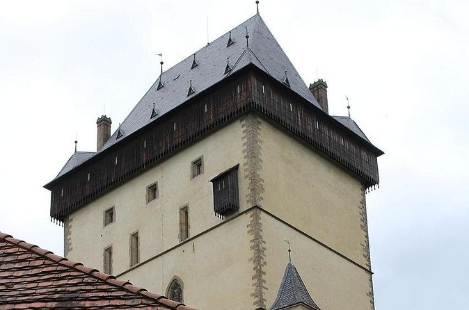 Karlstein Castle Private tour - Optional hour-long interior tour: when it’s worth paying extra
