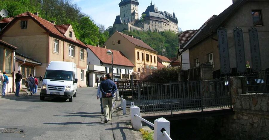 Karlstejn Castle & Crystal Manufactory - Private Tour - Prague Pickup and the Panoramic Hill to Karlstejn