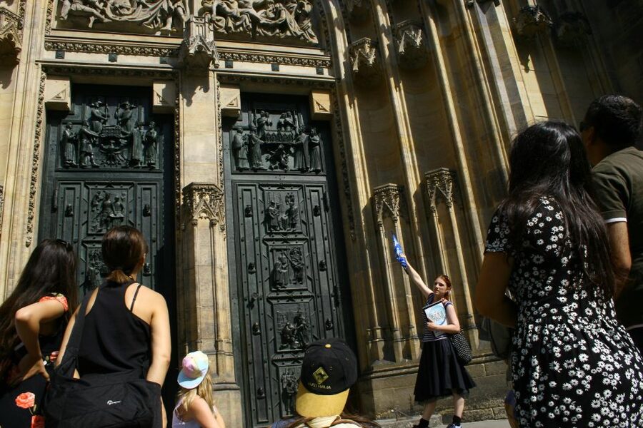 Klara's Prague Castle private tour - Ending at Malostranská Metro (or Back at Your Hotel)