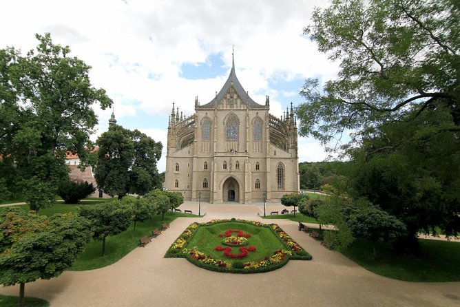Kutna Hora Day Tour Including Sedlec Ossuary from Prague - St. Barbara’s Cathedral: the best “wow” per minute