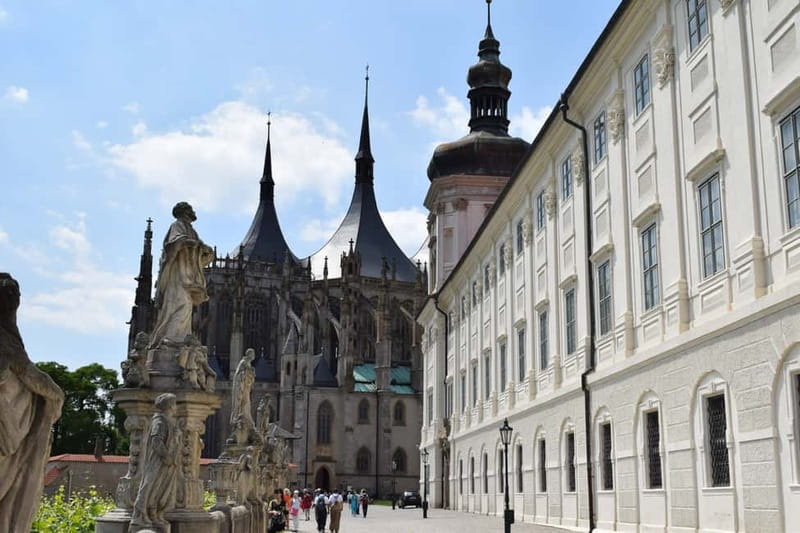 Kutná Hora from Prague – The Bone Church & St. Barbara’s - Practical tips that make the day easier (and more comfortable)