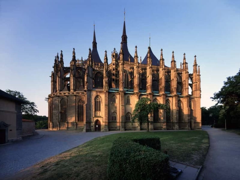 Kutná Hora from Prague – The Bone Church & St. Barbara’s - Sedlec Ossuary (Bone Church): 40 minutes of rules, stories, and impact