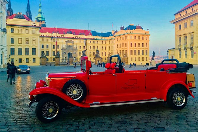 Kutná Hora Medieval Town in Vintage Cabrio car - What the full 6 hours feel like on the ground