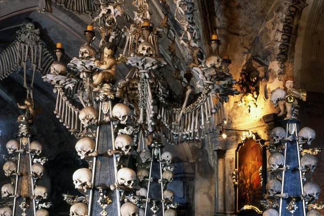 Kutna Hora & St. Barbara Cathedral & Ossuary - Why the transfer matters: comfort, not just transport
