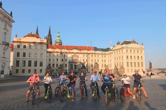 Live-Guided 180 min Glorious e-Scooter and eBike tour - Prague Castle and St. Vitus Cathedral, big sights without the time sink