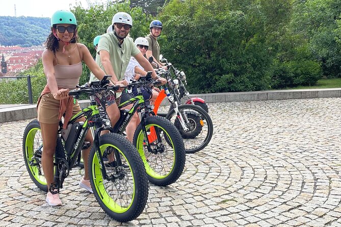 Live-Guided e-Scooter Tour of the Old Town of Prague, 60 min - Charles Bridge, Rudolfinum, and the Old Town Hall clock area