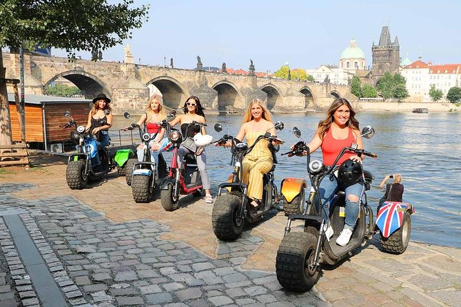Live-Guided ️Trike-Harley️ Viewpoints tour of Prague - Quick hits before you book
