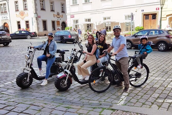 Live-Guided ️Trike-Harley️ Viewpoints tour of Prague - The Route Logic: How This Stops Circuit Builds the Best Prague Views