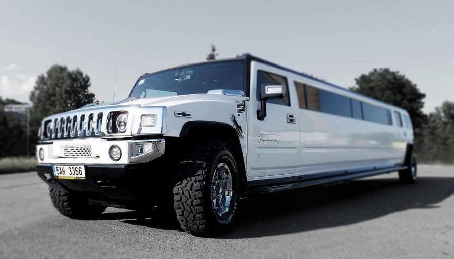 Long Hummer or Cadillac Limousine Party Ride - Key points at a glance