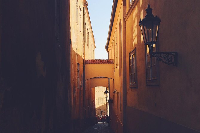 Mobile photography workshop - Tour pacing and group setup: private, short, and focused