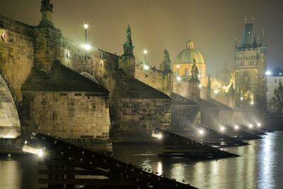 Mystery Tour at Charles Bridge and Prague Castle: Alchemy & Magic