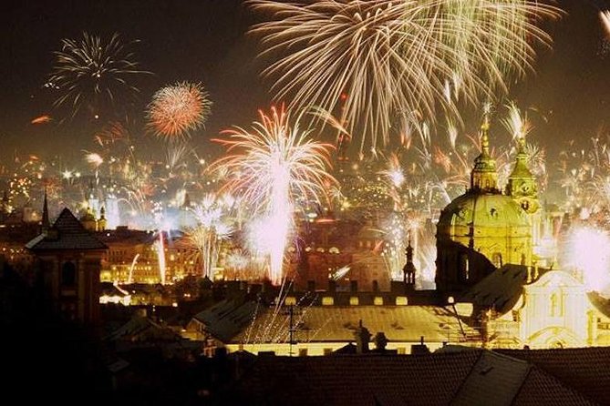New Year's Eve Pub Crawl in Prague, end at KarLovy Lazne - Key highlights before you go
