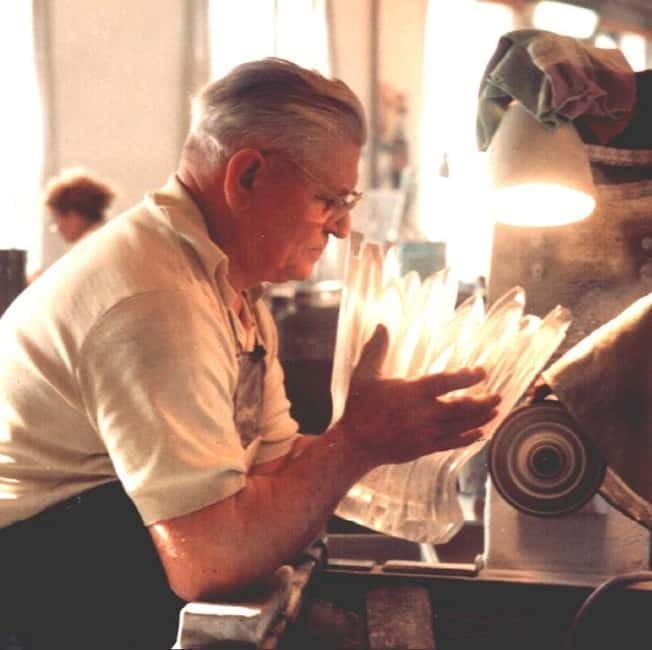 Nizbor Glass Factory Tour - Key points