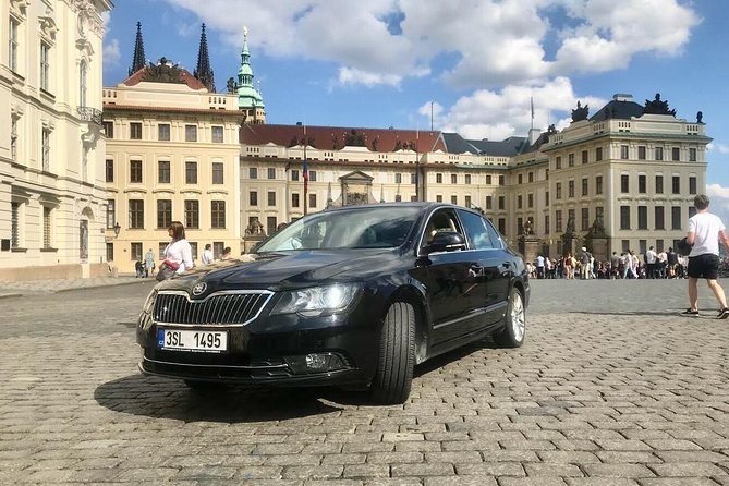 One Way Private Transfer from Berlin to Prague for up to 4 People - Key things I’d plan around