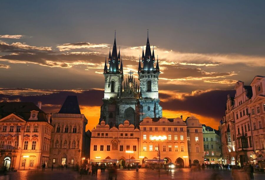 Panoramic Views of Prague Evening Walking Tour - Old Town Bridge Tower: When You Want the 100 Towers View