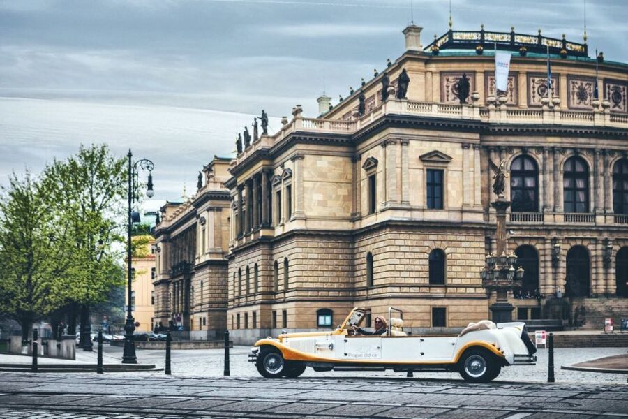 Prague: 1-Hour Vintage Car Tour - The 1-Hour Route: Old Town Views, Prague Castle, Rudolfinum, and More