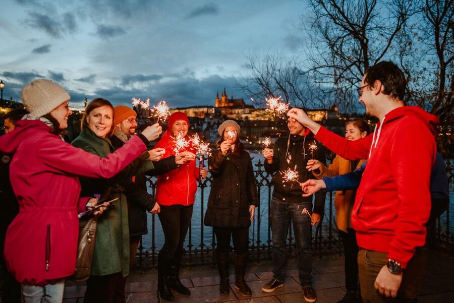 Prague: 2-3h Magical Christmas Markets Tour with Inclusions - The third market and “free time” window: use it for the best purchases