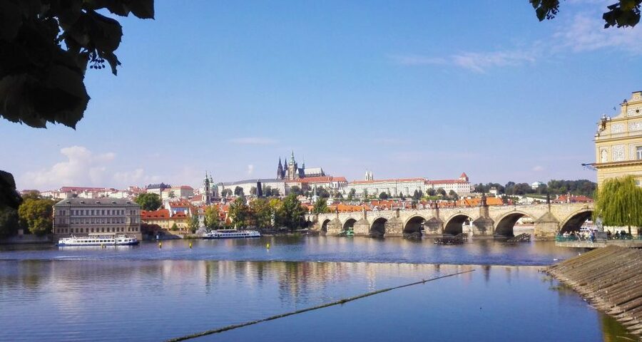 Prague: 2.5-Hour Walking Tour w/ 45 minute Boat Ride - Key highlights worth your time