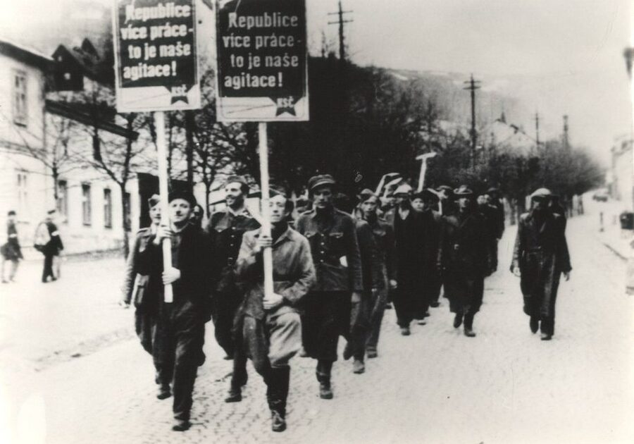 Prague: 2-Hour Back to Communism Walking Tour - Turning Prague streets into a Cold War classroom