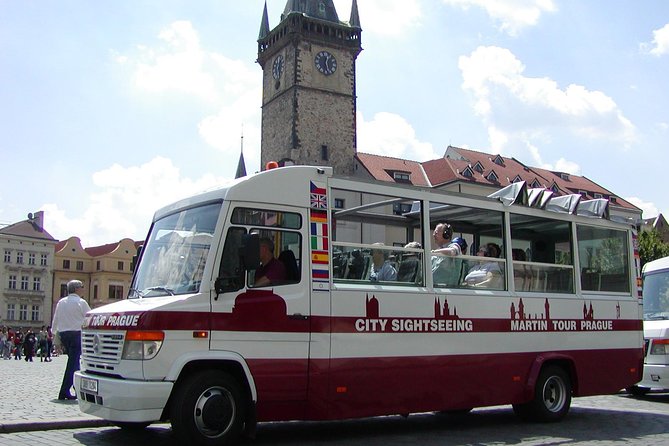 Prague 2-hour Panoramic Bus Tour - Old Town and New Town, from Staroměstské náměstí outward