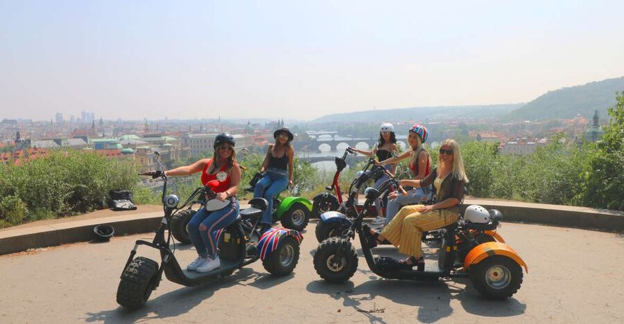 Prague: 2-Hour Trike Live Guided Tour of Old Town - Strahov Monastery Viewpoint and the Optional Library Entry