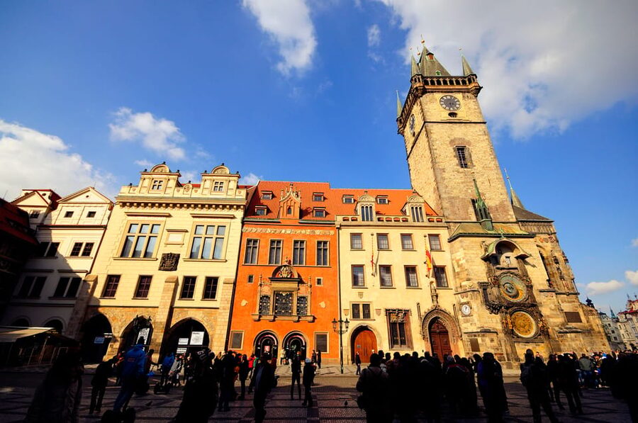 Prague: 2 hours city tour + 1 hour boat cruise - Key highlights at a glance