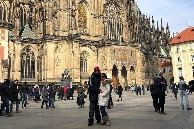 Prague 3-hour Afternoon Walking Tour including Prague Castle - Old Royal Palace and St. George’s Basilica, the two quieter anchors