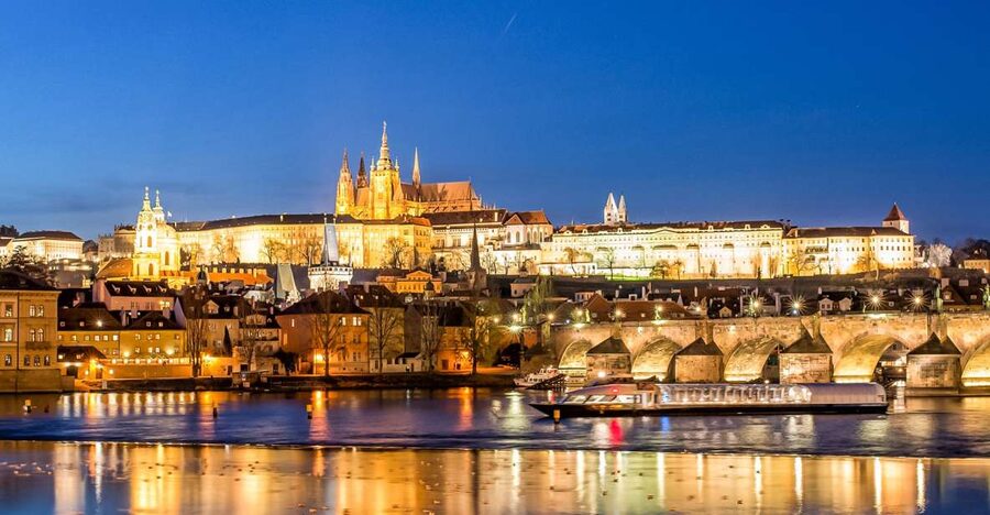 Prague: 50-Minute Sightseeing Evening Cruise - What You’ll See, and Why the Order Makes Sense at Night