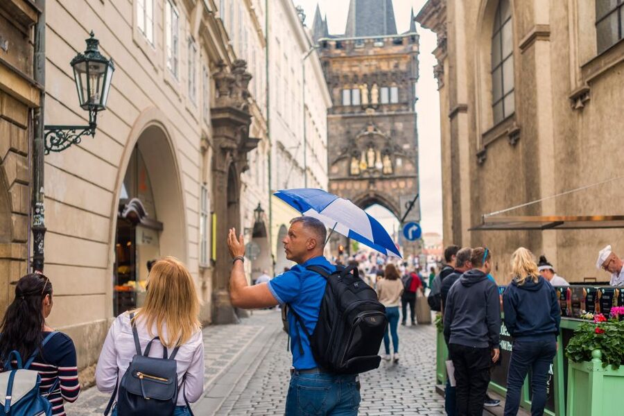 Prague: 6-Hour Tour with River Boat Cruise and Lunch - The tram ride up to Prague Castle, and why it matters